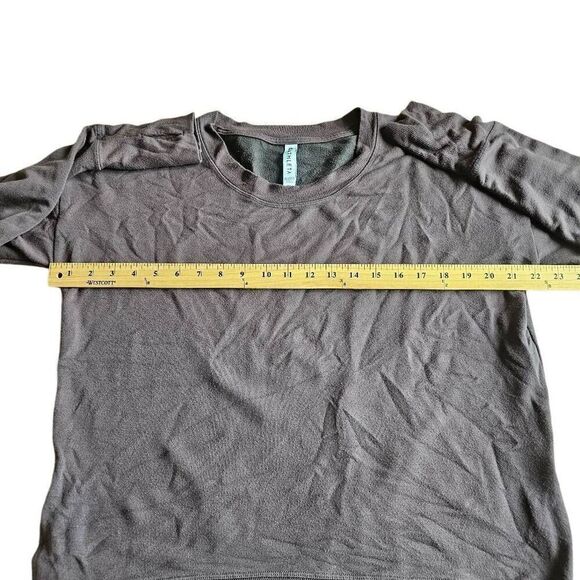 Athleta womens Sz M gray long sleeve Active light sweatshirt - Picture 4 of 6